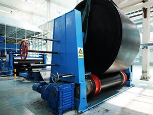 Máquina de bobinado y embalaje